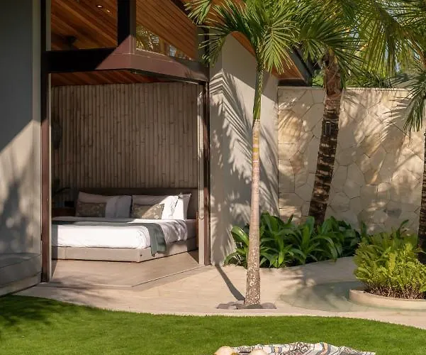 Cala Blanca - Tropical Lagoon In Pererenan * Canggu (Bali)