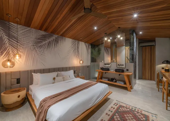 Cala Blanca - Tropical Lagoon In Pererenan Villa *