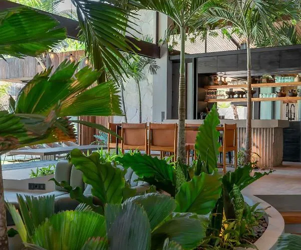 Cala Blanca - Tropical Lagoon In Pererenan Villa