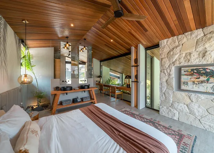 Villa Cala Blanca - Tropical Lagoon In Pererenan Canggu (Bali)
